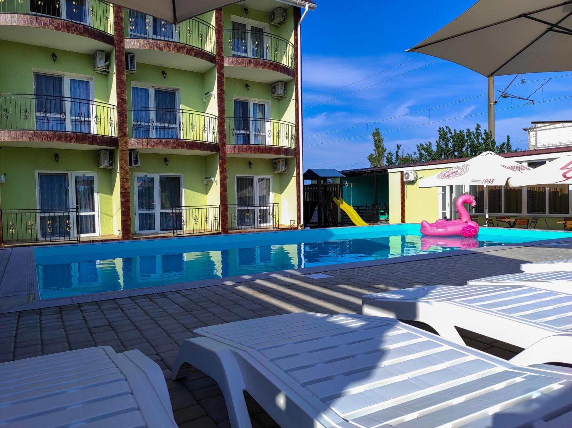 Hotel Lyubavushka Zatoka Exterior foto