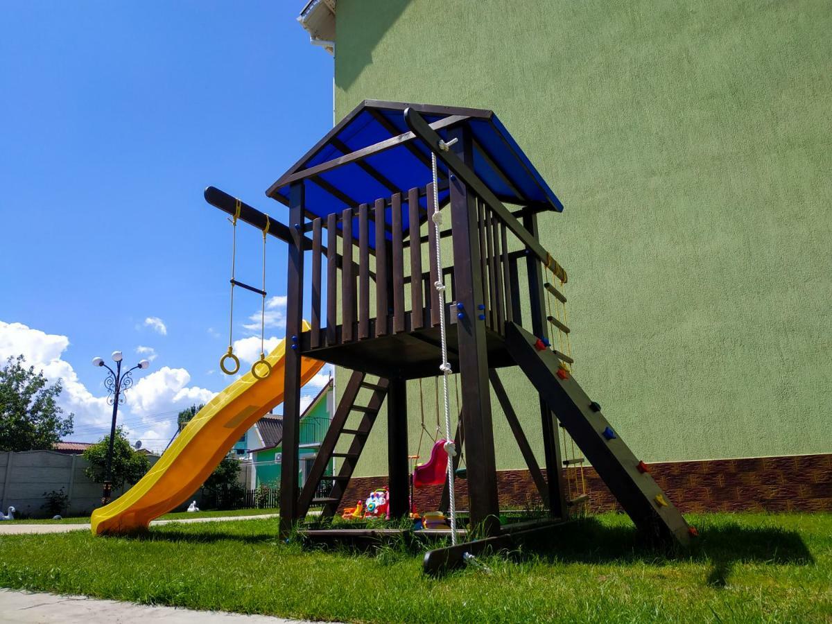 Hotel Lyubavushka Zatoka Exterior foto